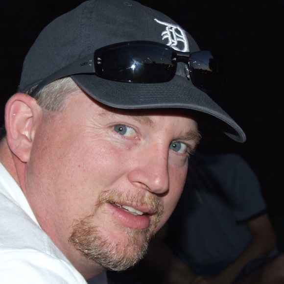 Meet your Posher, Eric - Picture 1 of 1